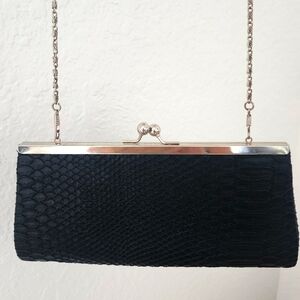 Bijoux Terner Vintage Black Faux Leather Croc Embossed, Silver Chain Clutch Bag.